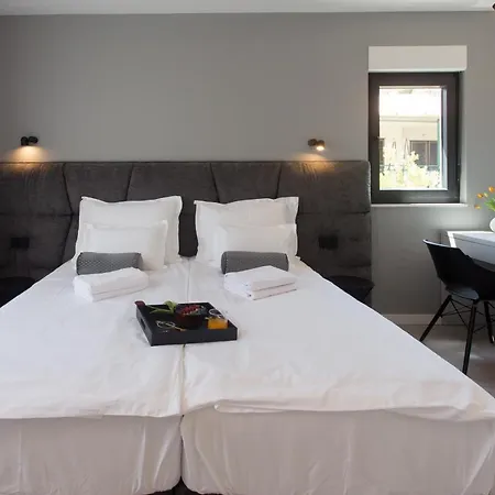 Beachfront House Olbia With Private Parking Trogir Exterior photo