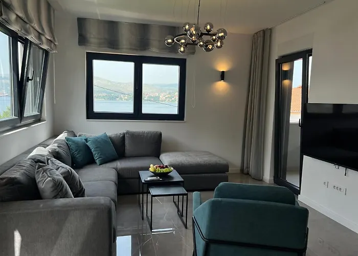 Beachfront House Olbia With Private Parking