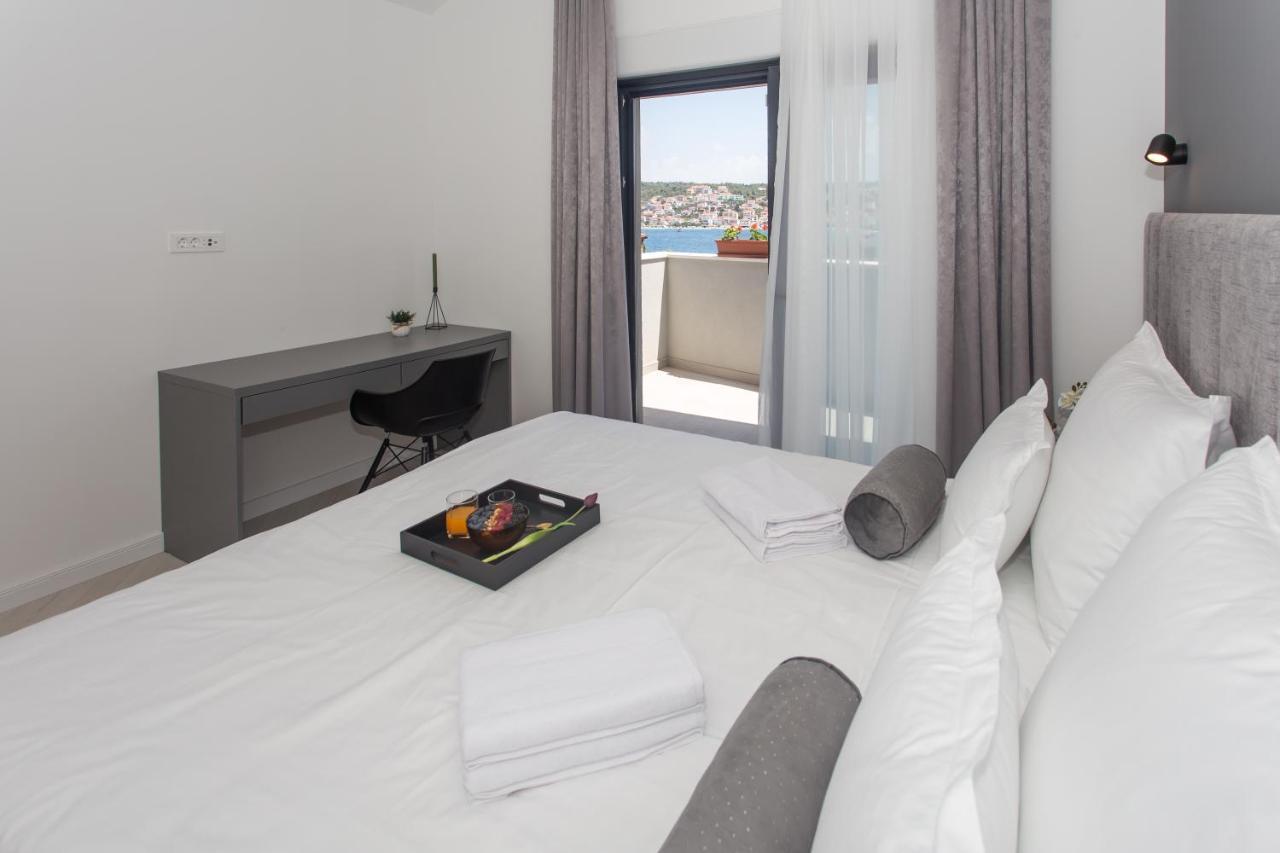 Beachfront House Olbia With Private Parking Trogir
